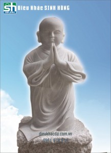 tượng chú tiểu bằng đá